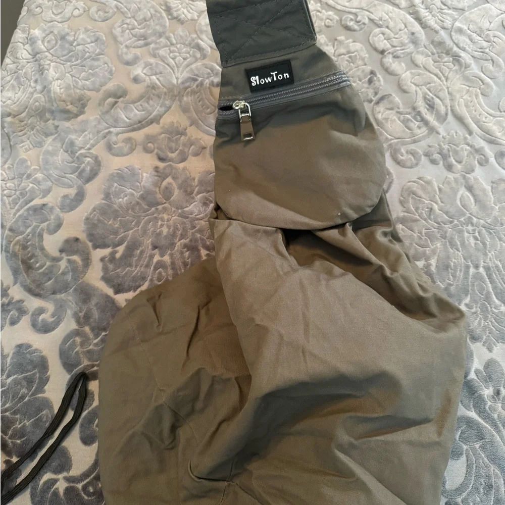 Slow ton Dog or cat Carrier Sling Gray medium